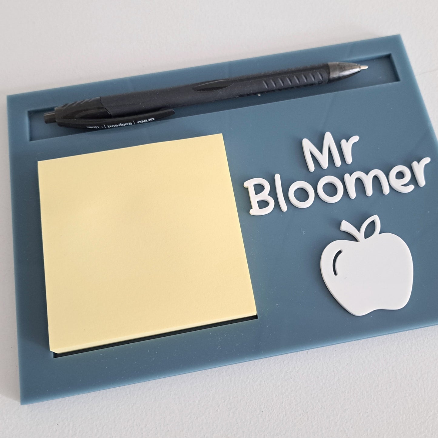 Teacher Notepad and Pen Holder