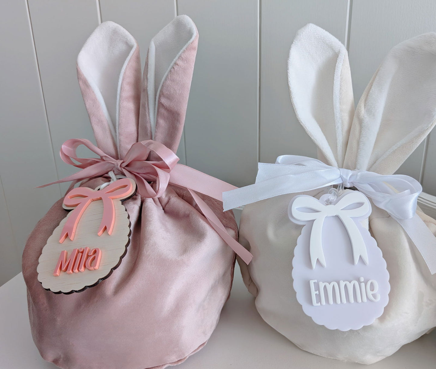 Easter Egg Bow Tag - Lou James Creations
