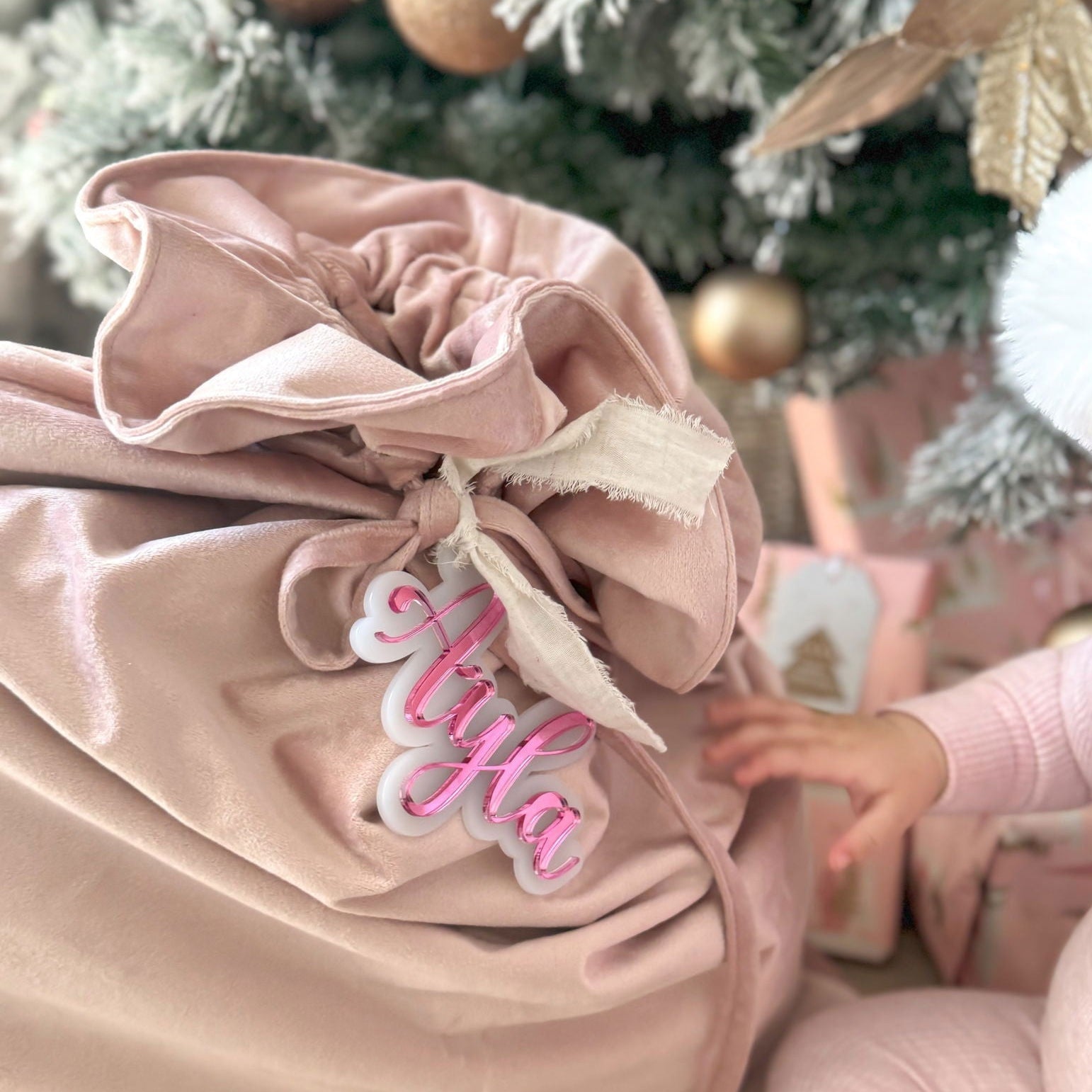 Santa Sack Name Tag - Lou James Creations