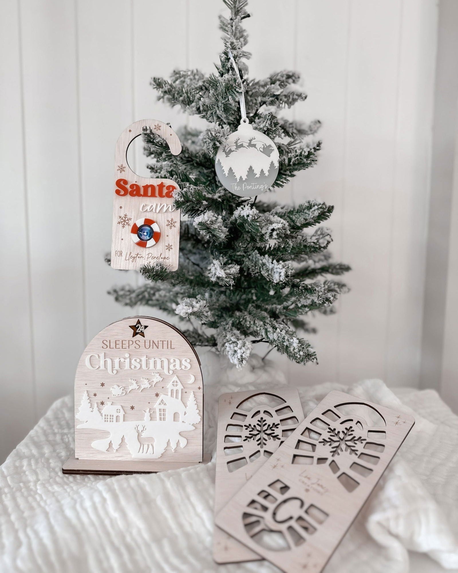 Sleeps Until Christmas Countdown Arch - Lou James Creations