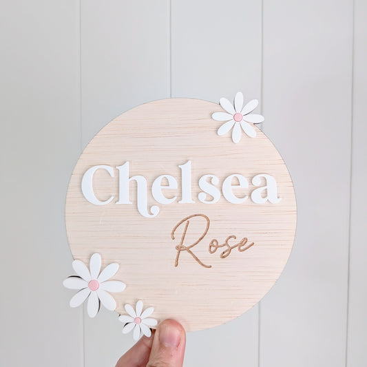 Name Announcement Daisy Plaque - Lou James Creations