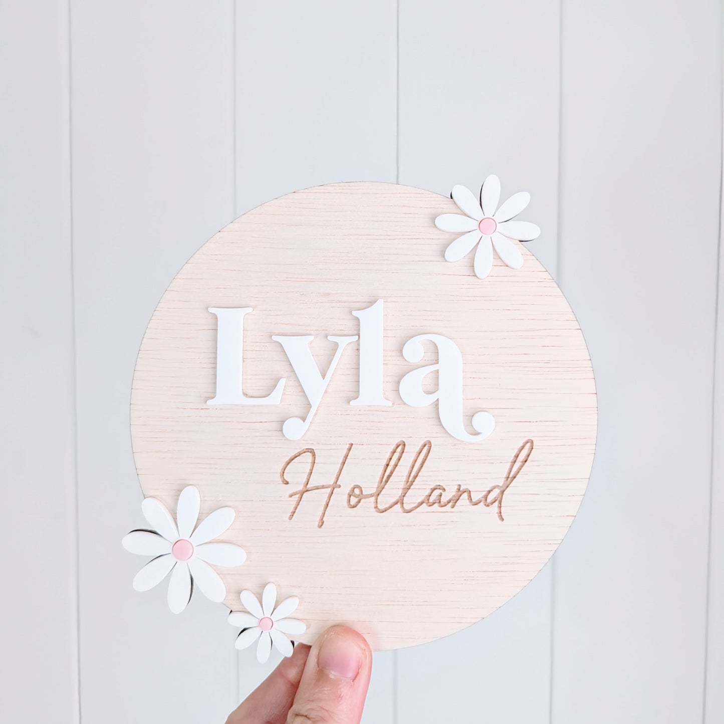 Name Announcement Daisy Plaque