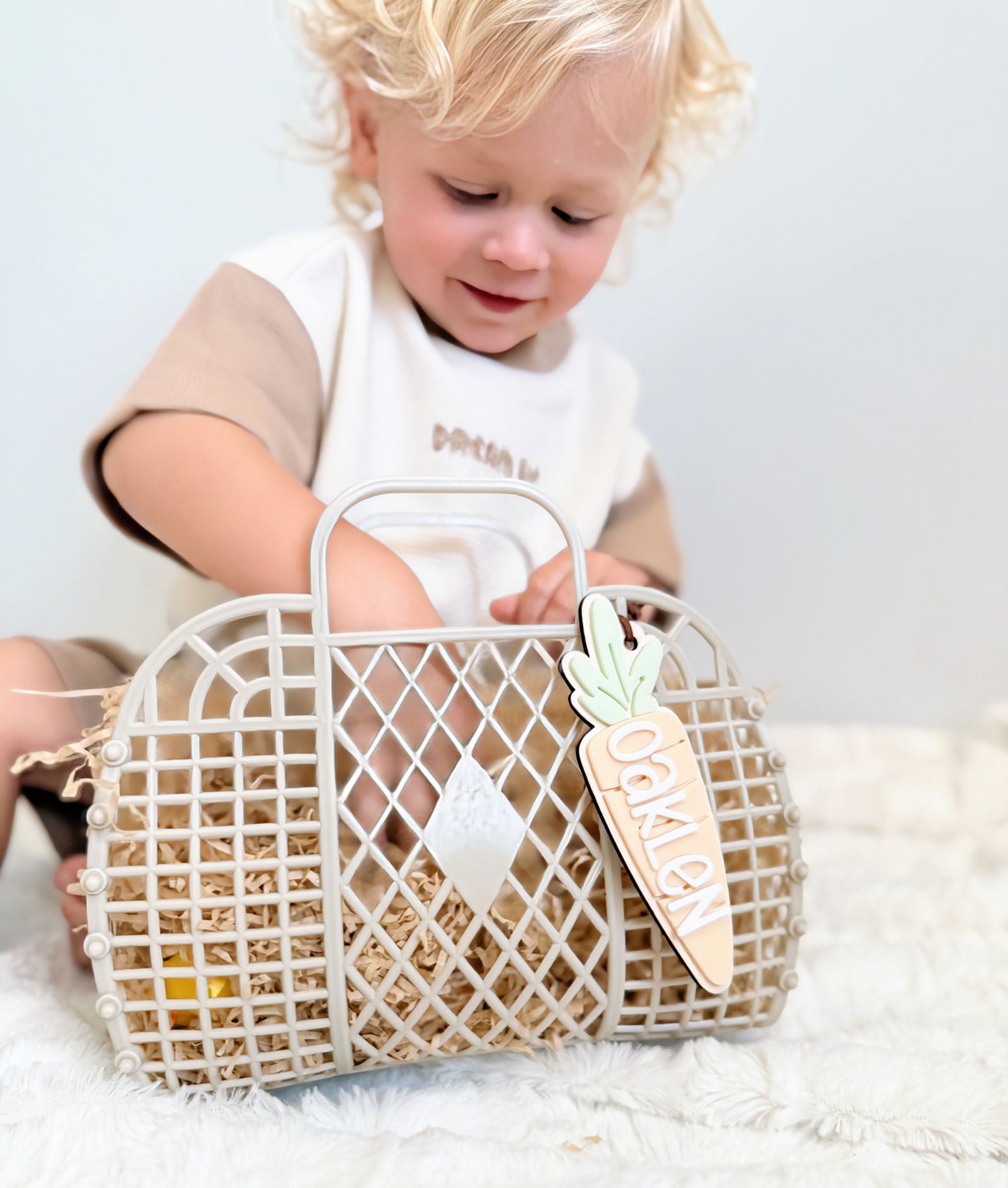 Easter Carrot Tag - Lou James Creations 