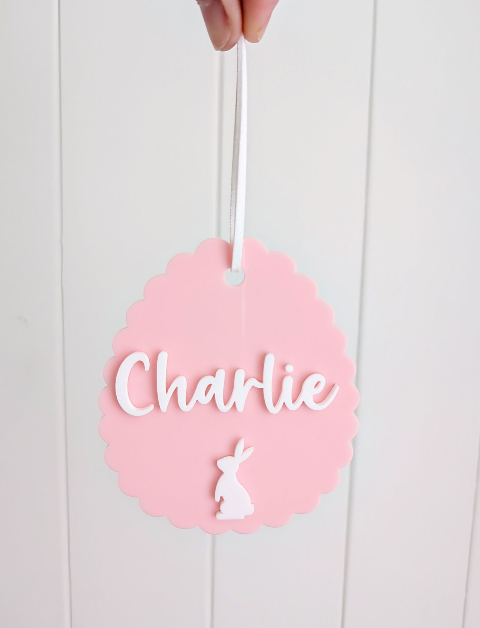 Easter Egg Scallop Tag - Lou James Creations
