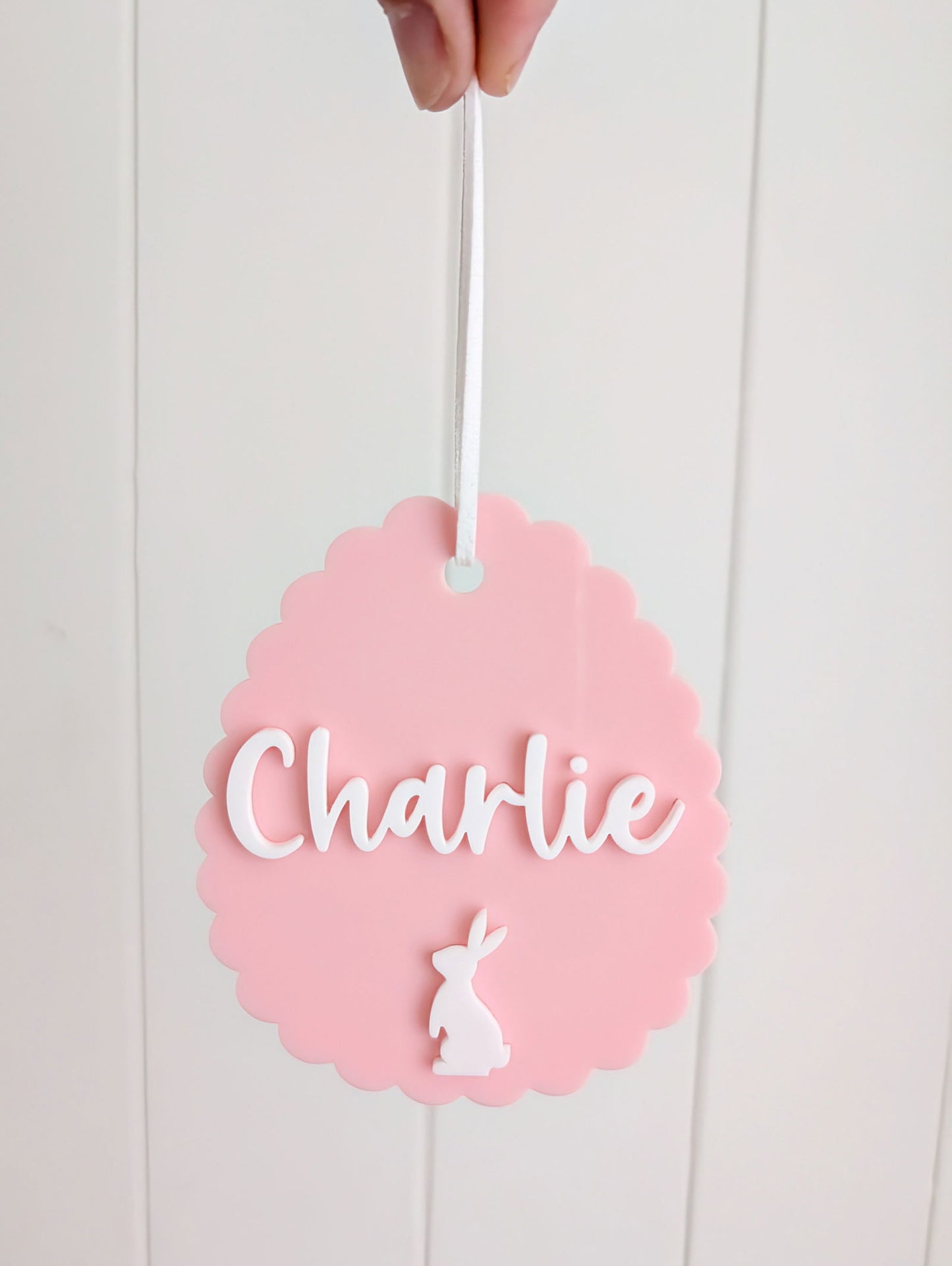 Easter Egg Scallop Tag - Lou James Creations