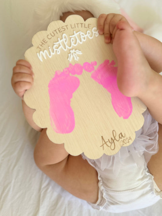 Mistletoes Footprint Plaque - Lou James Creations