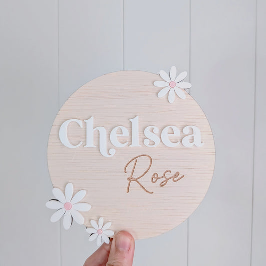 Name Announcement Daisy Plaque