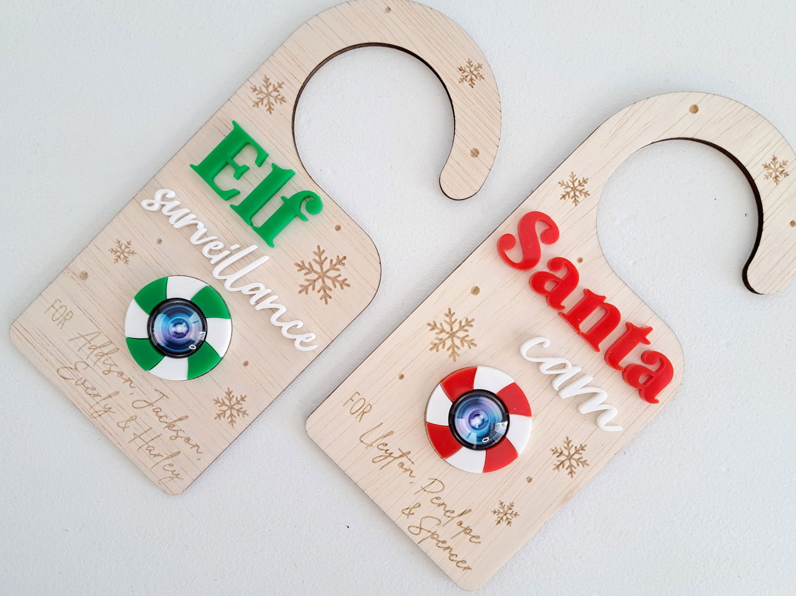 Santa Cam Door Hanger - Lou James Creations 